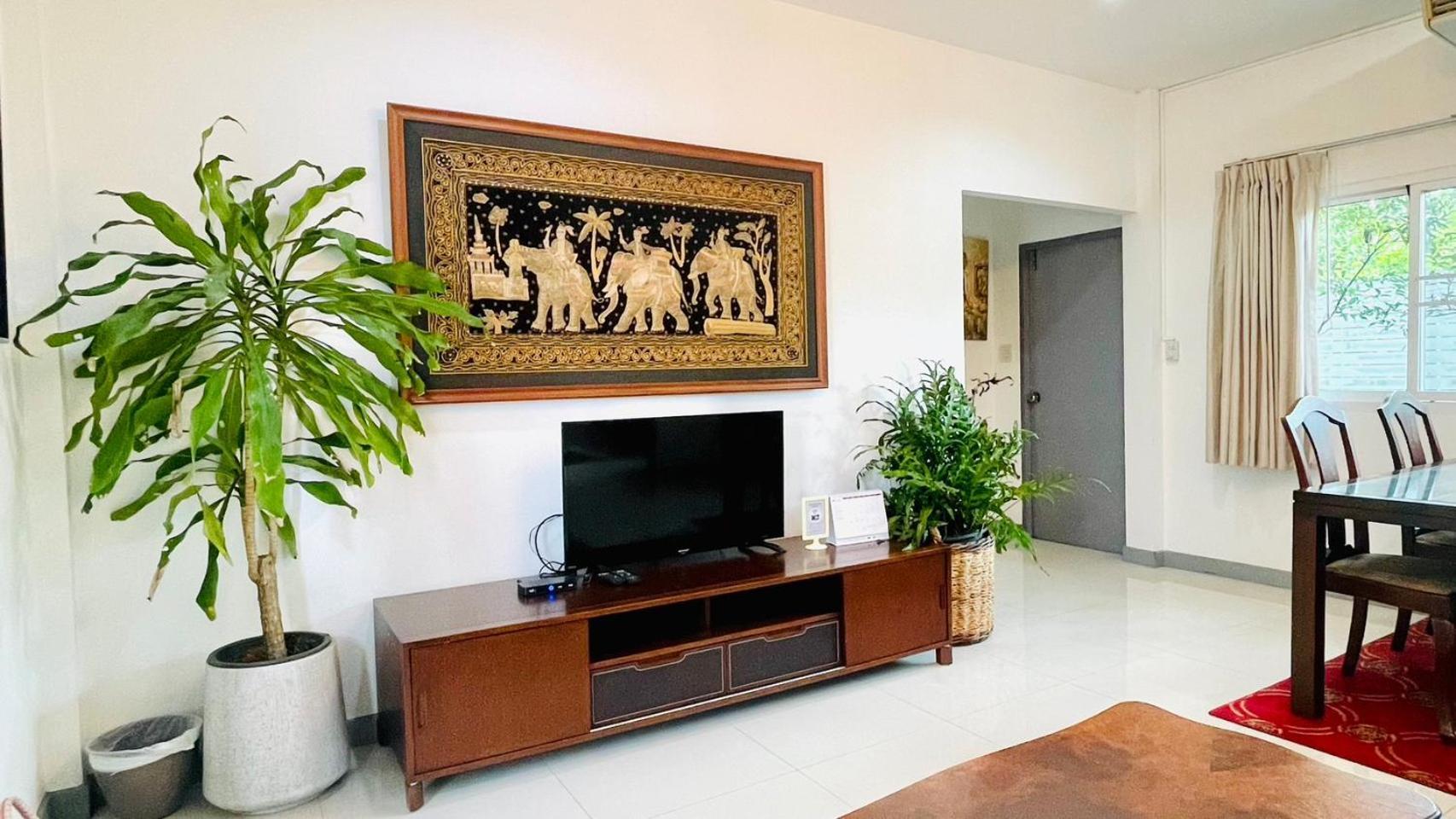 Baan Ing Khao Hotel Pakchong Exterior photo